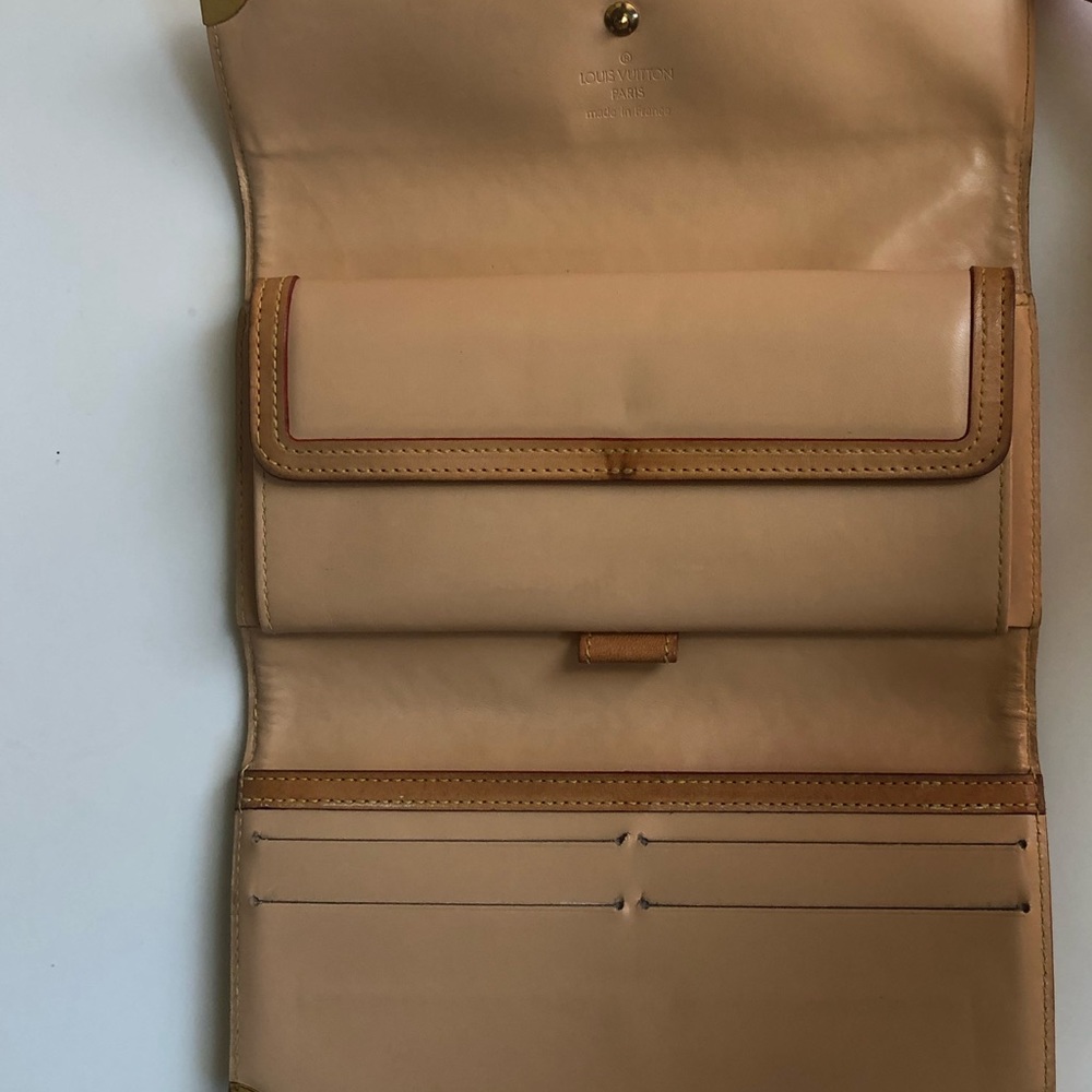 Louis Vuitton Porte Tresor Wallet - Picture 14 of 16